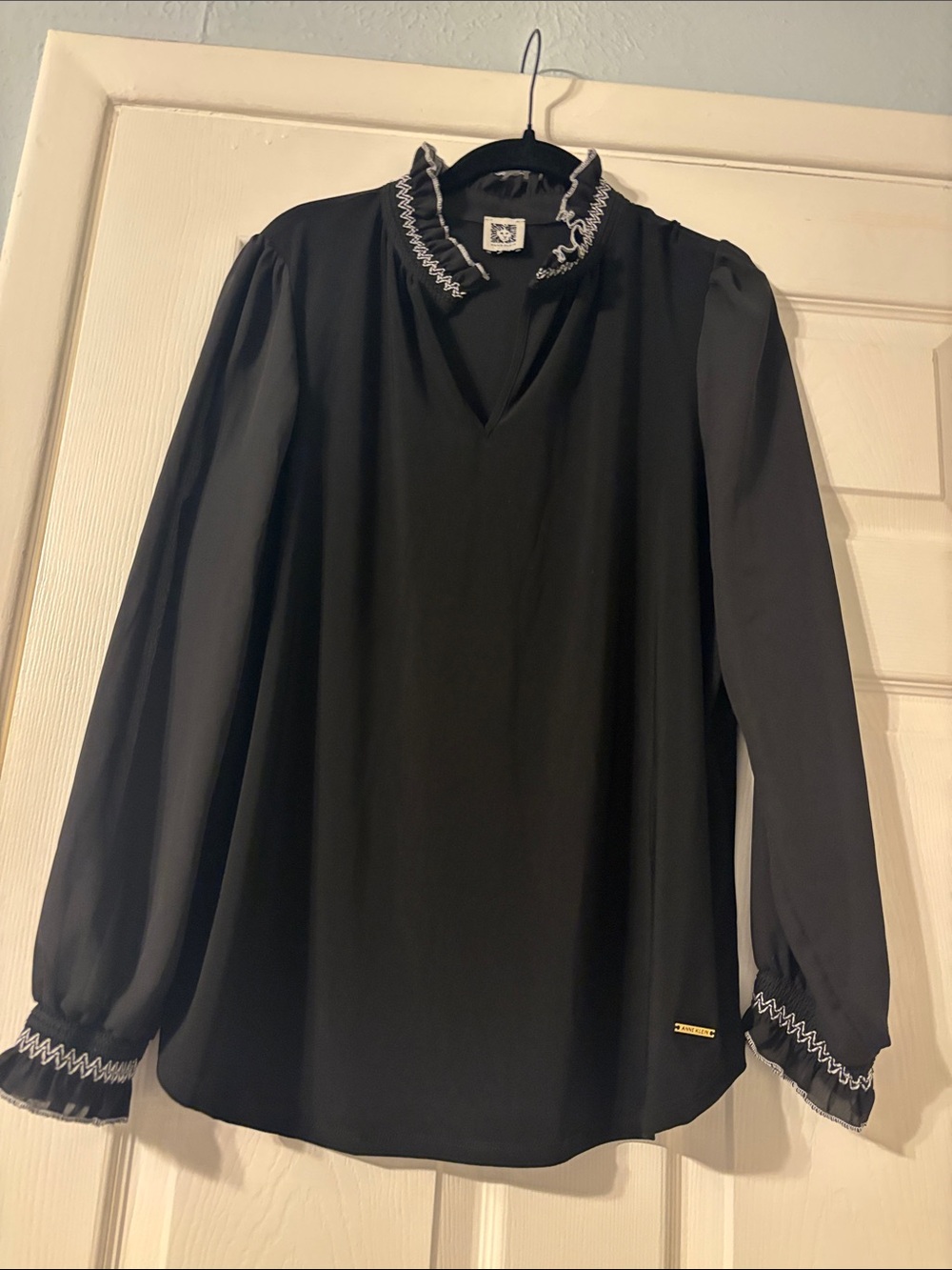 Anne Klein Black Long-Sleeve Ruffle-Trim Blouse